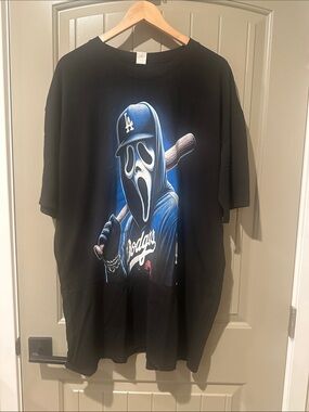 Graphic Tshirt XXL
